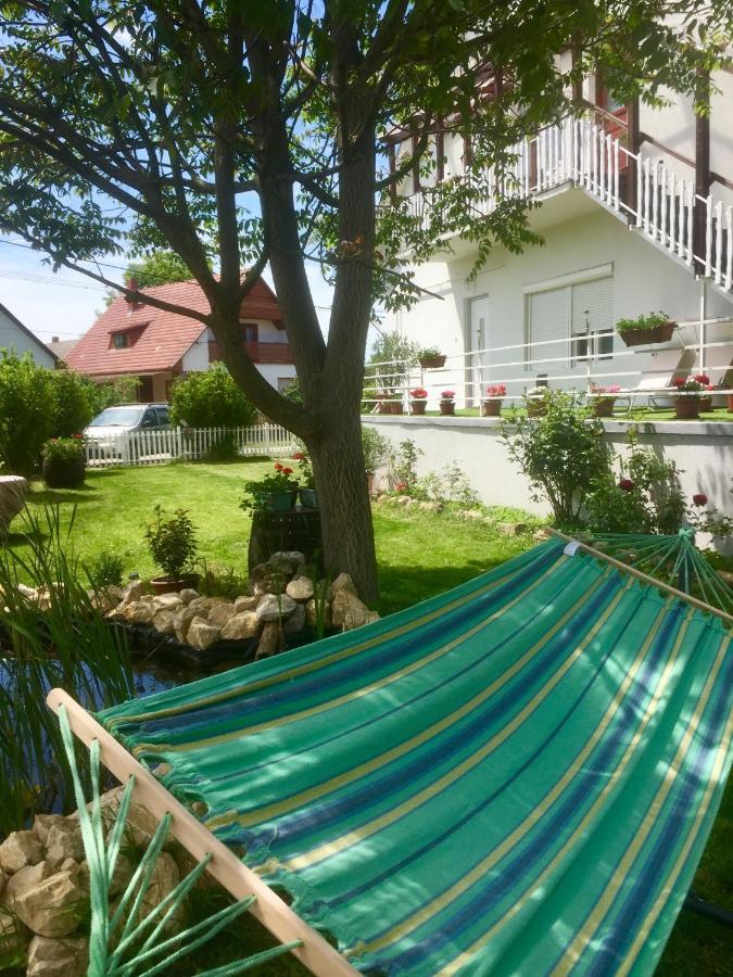 Lelle-Kert Apartman 02 Balatonlelle Dış mekan fotoğraf