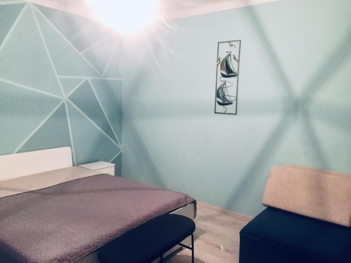 Lelle-Kert Apartman 02 Balatonlelle Dış mekan fotoğraf