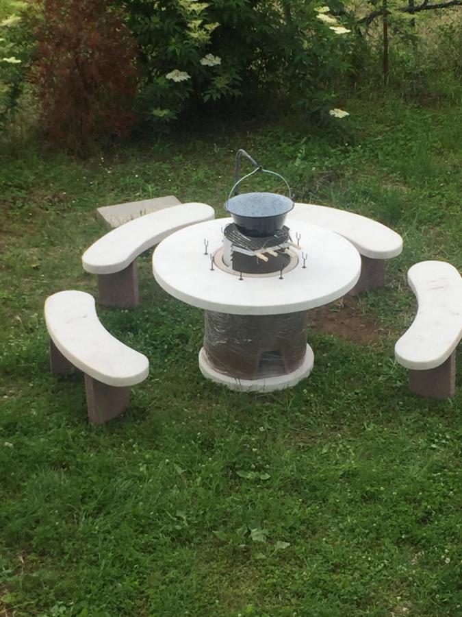 Lelle-Kert Apartman 02 Balatonlelle Dış mekan fotoğraf